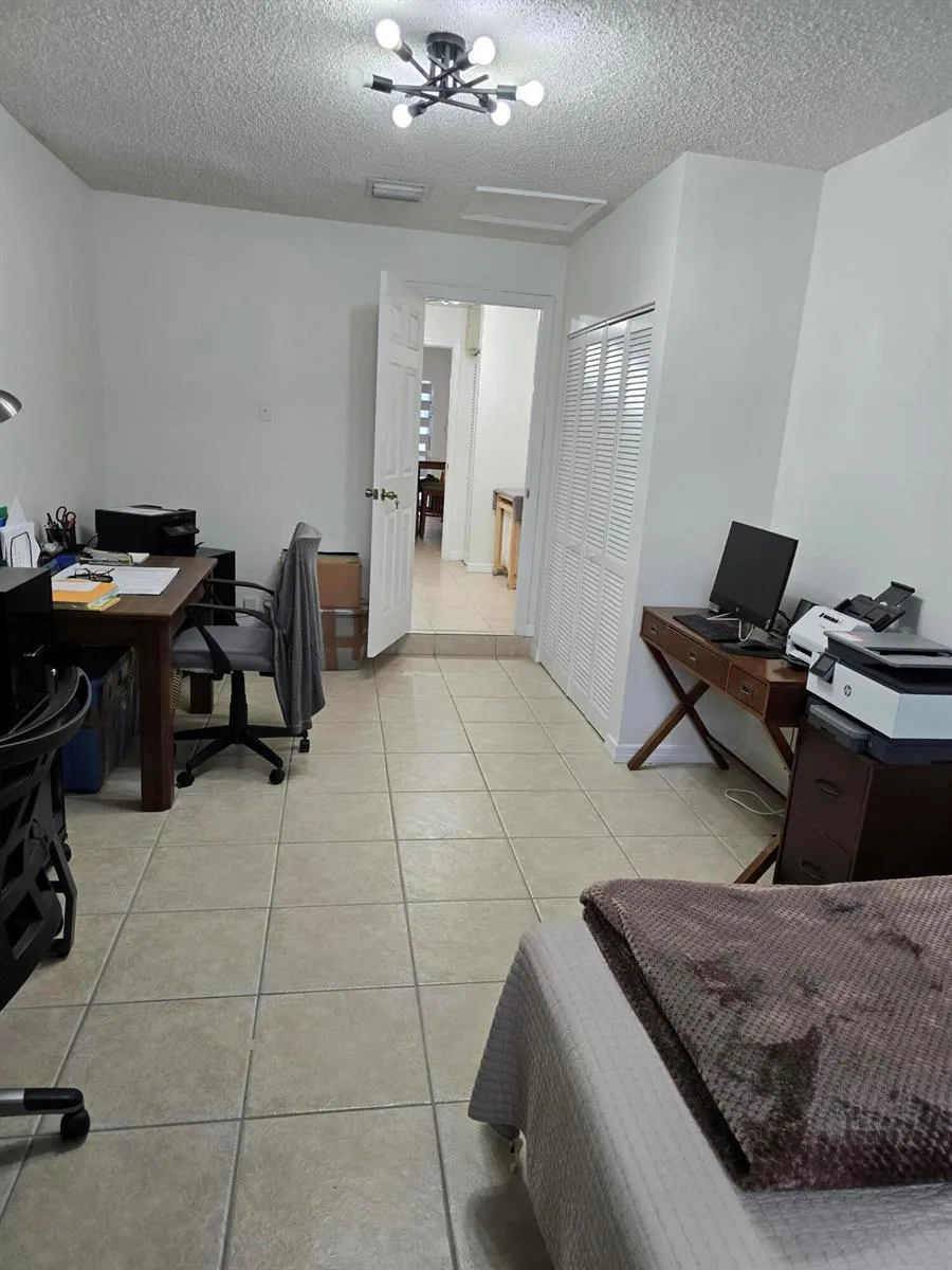 939 HIBISCUS DRIVE Royal Palm Beach, FL 33411