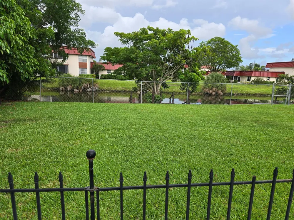 939 HIBISCUS DRIVE Royal Palm Beach, FL 33411