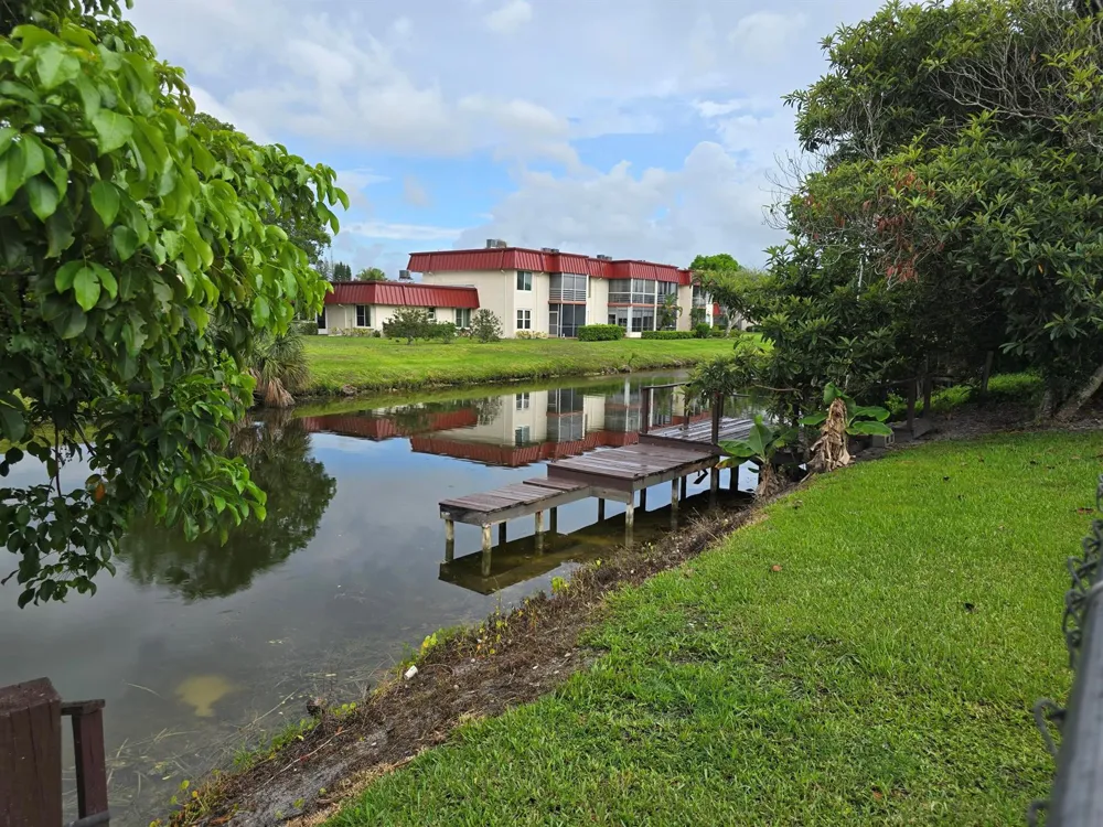 939 HIBISCUS DRIVE Royal Palm Beach, FL 33411