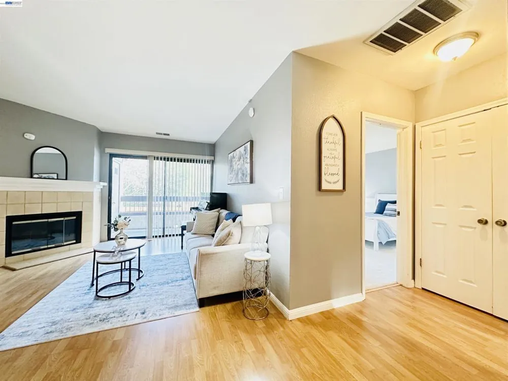 320 Villa Way Walnut Creek, CA 94595