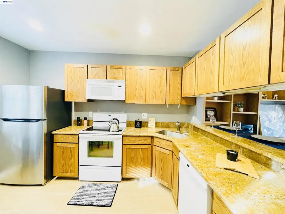 320 Villa Way Walnut Creek, CA 94595