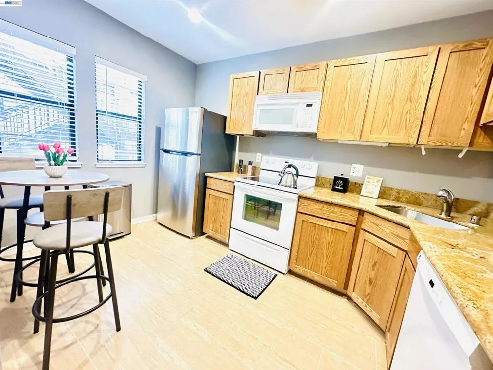 320 Villa Way Walnut Creek, CA 94595