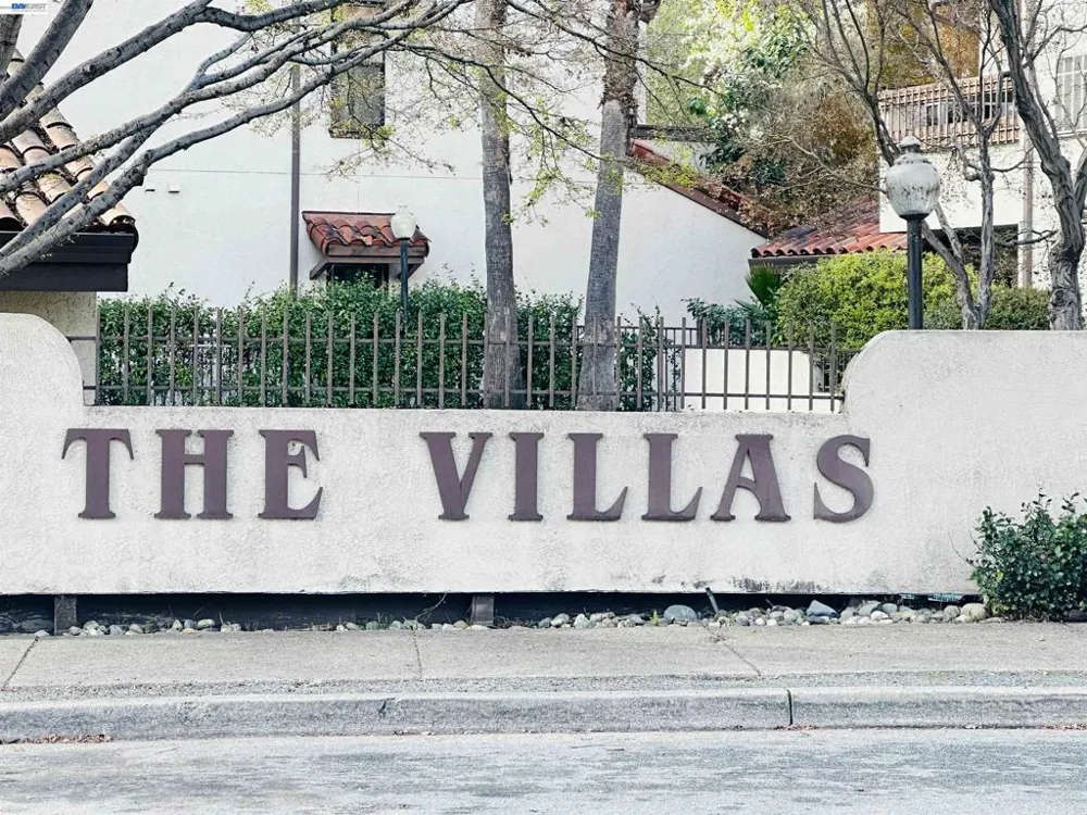 320 Villa Way Walnut Creek, CA 94595