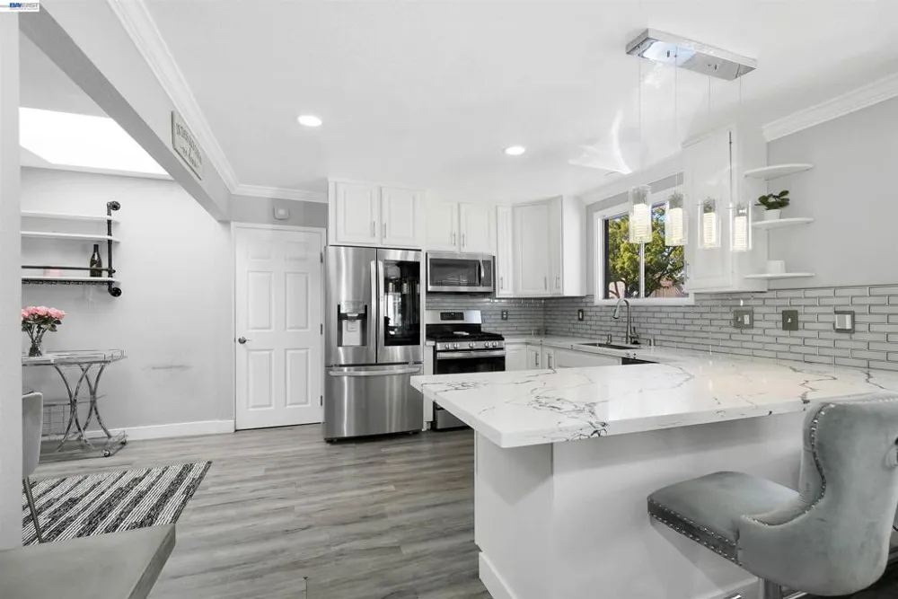 4315 Omega Ave Castro Valley, CA 94546