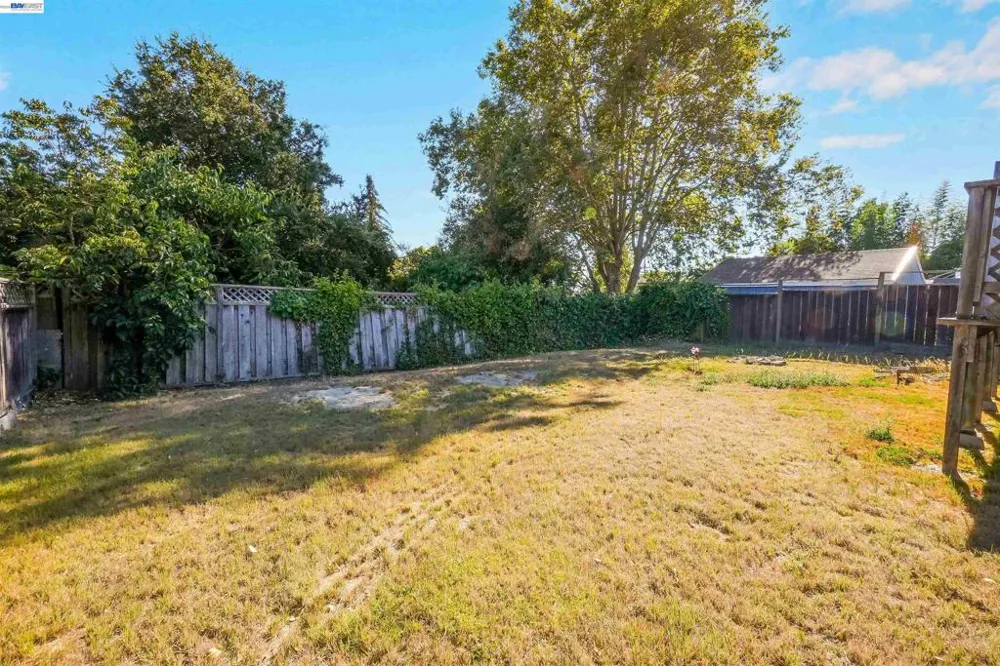 4315 Omega Ave Castro Valley, CA 94546