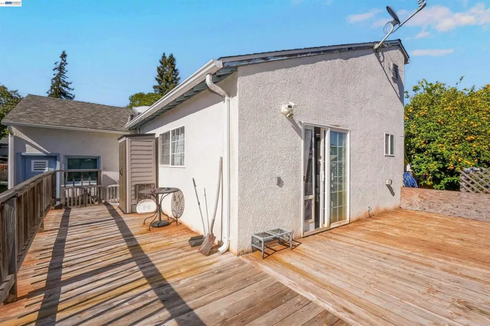 4315 Omega Ave Castro Valley, CA 94546