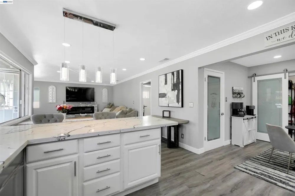 4315 Omega Ave Castro Valley, CA 94546