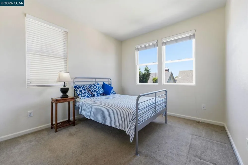 2147 Tsushima St Hercules, CA 94547