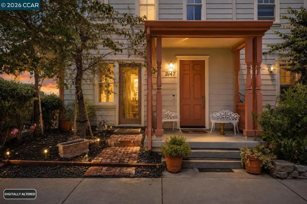 2147 Tsushima St Hercules, CA 94547