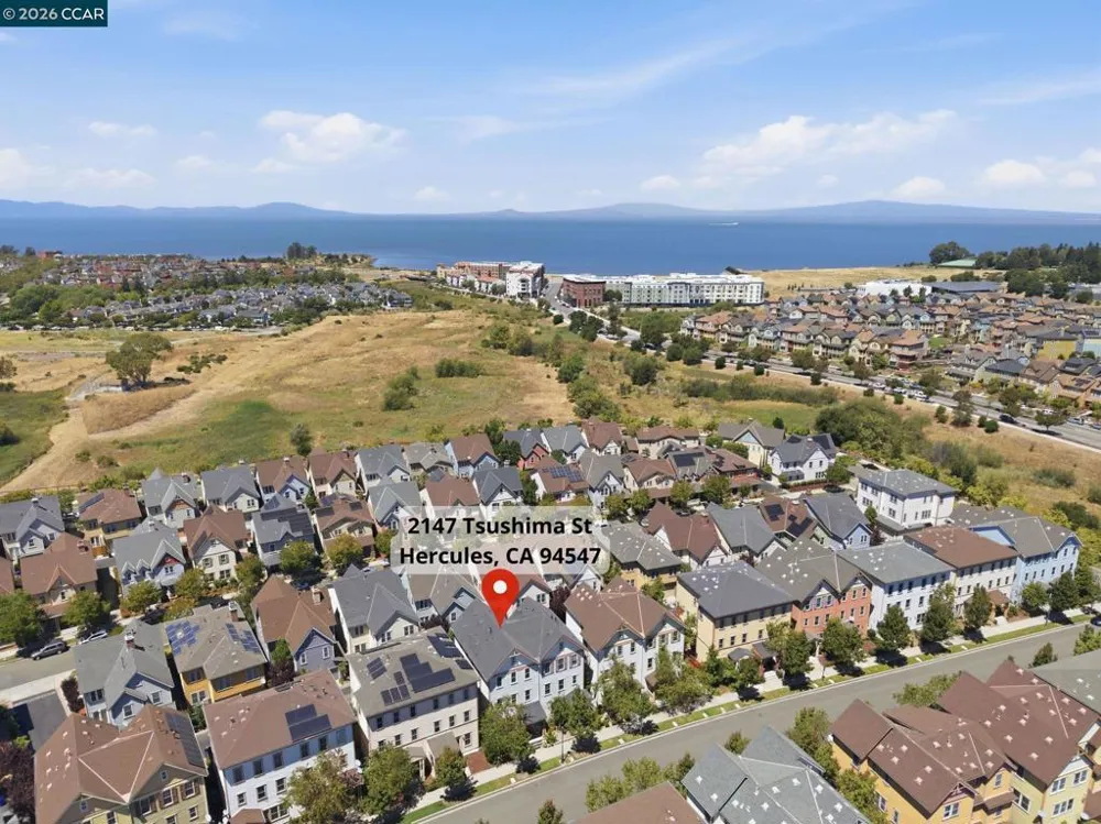 2147 Tsushima St Hercules, CA 94547