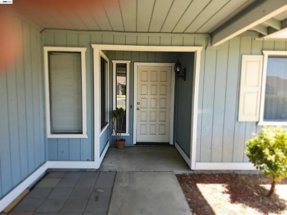 2930 Lincoln Blvd Tracy, CA 95376