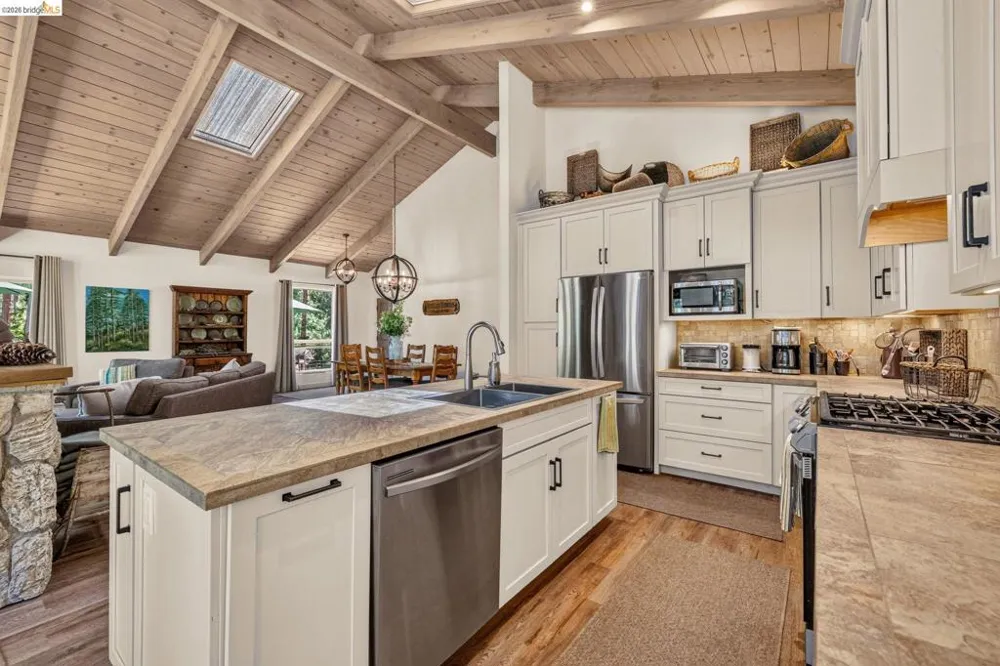 22790 Bret Harte Dr Twain Harte, CA 95383