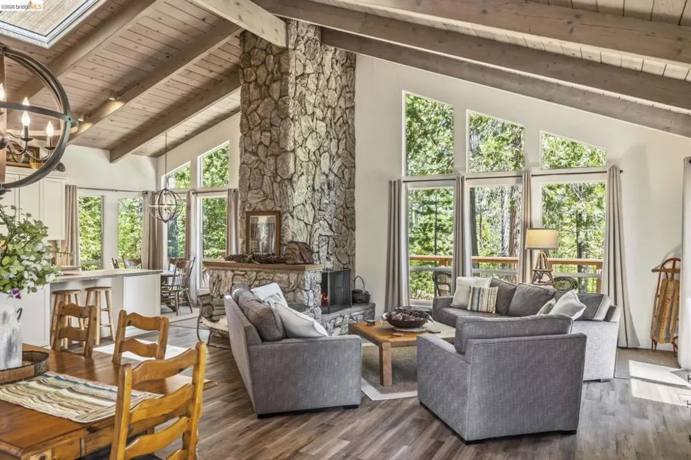 22790 Bret Harte Dr Twain Harte, CA 95383