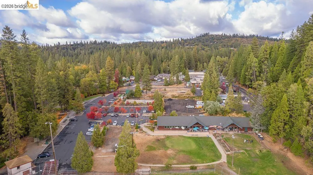 22790 Bret Harte Dr Twain Harte, CA 95383