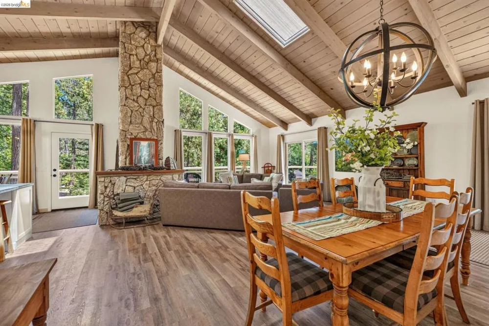 22790 Bret Harte Dr Twain Harte, CA 95383