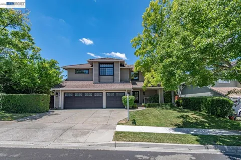 620 Amberwood Way
