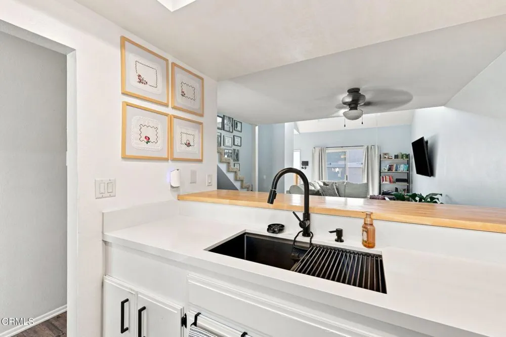 1207 Chelan Lane Ventura, CA 93004