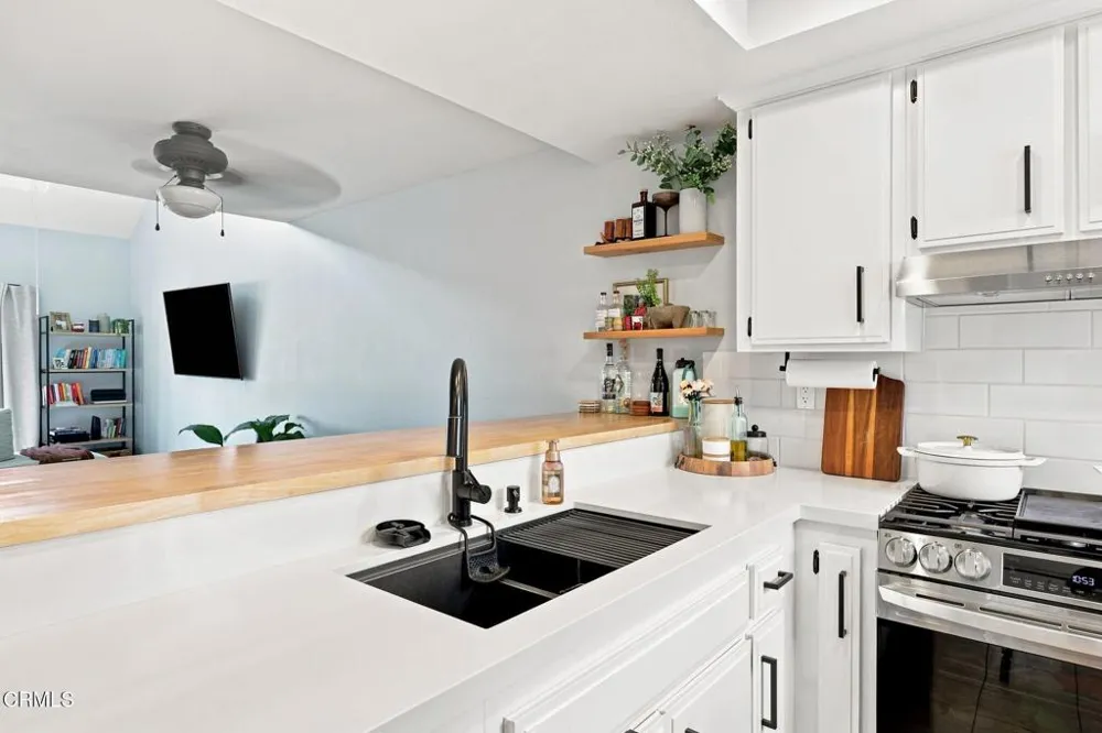1207 Chelan Lane Ventura, CA 93004
