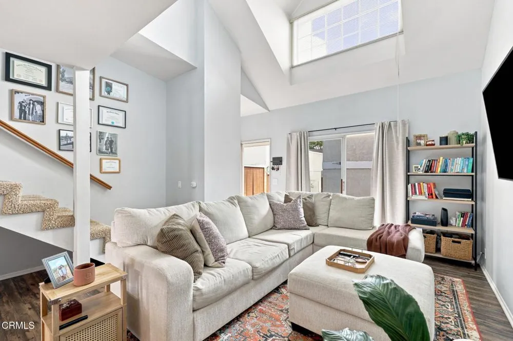1207 Chelan Lane Ventura, CA 93004