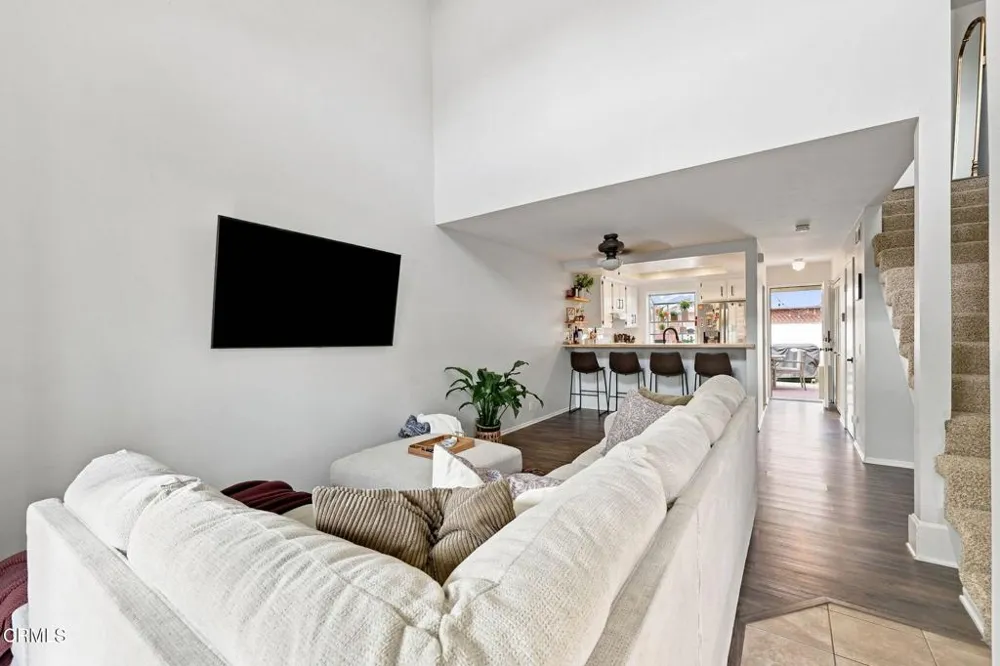 1207 Chelan Lane Ventura, CA 93004