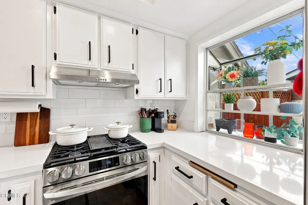 1207 Chelan Lane Ventura, CA 93004