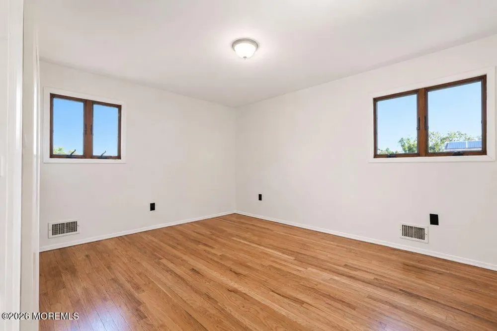 6 Ennis Drive Hazlet, NJ 07730