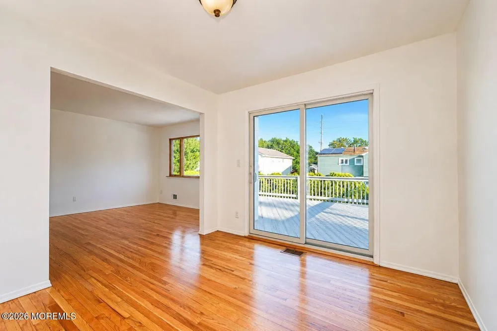 6 Ennis Drive Hazlet, NJ 07730