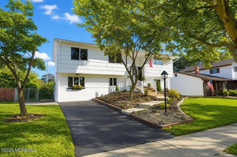 6 Ennis Drive