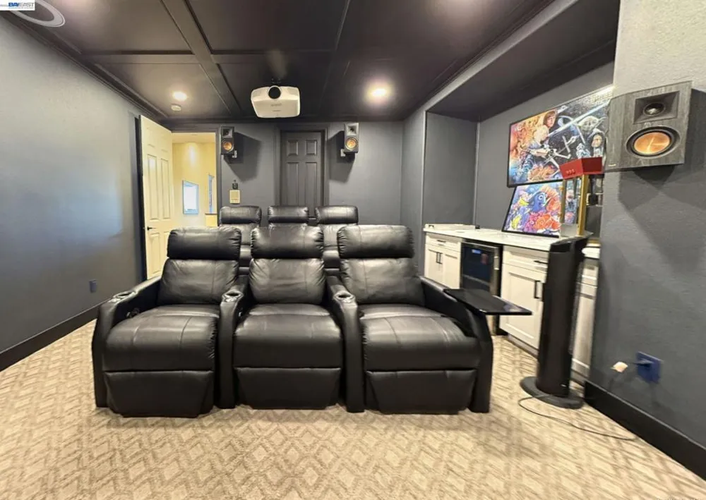 5637 Saddle Creek Ter Dublin, CA 94568