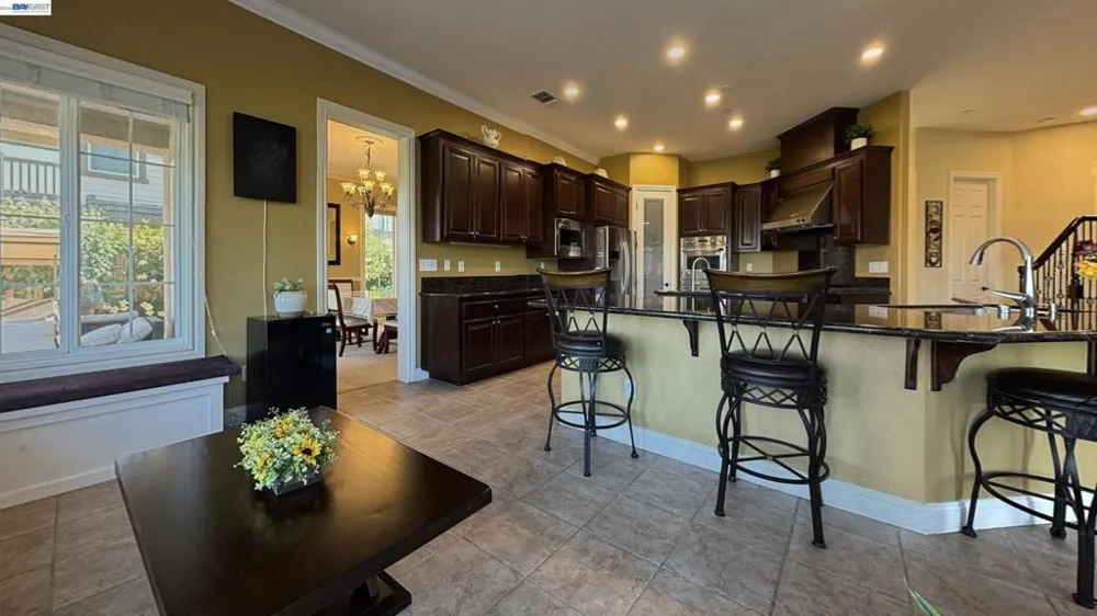 5637 Saddle Creek Ter Dublin, CA 94568