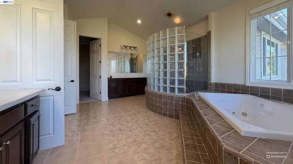 5637 Saddle Creek Ter Dublin, CA 94568