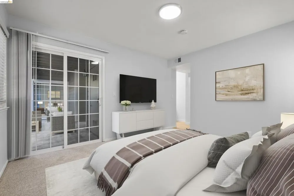 580 Canyon Oaks #D Oakland, CA 94605