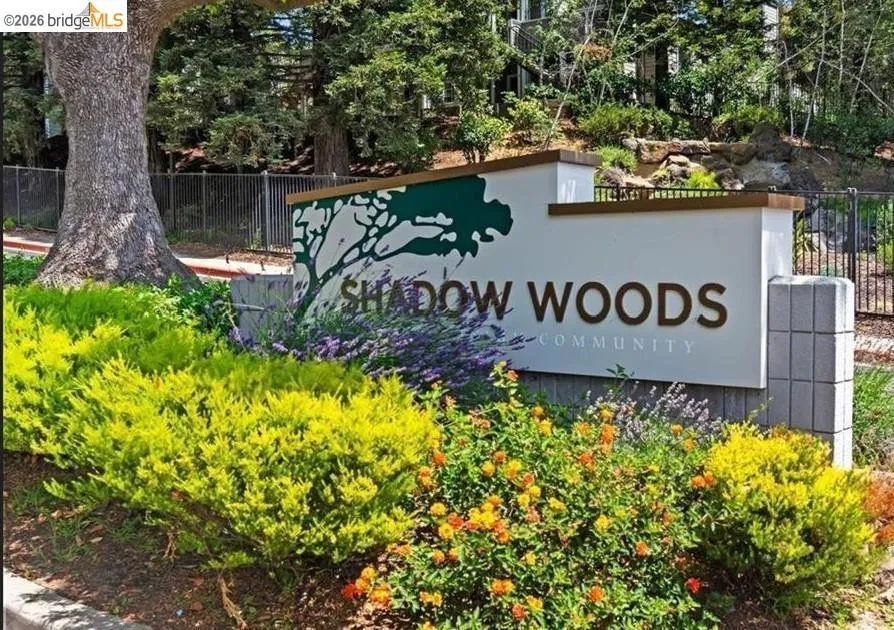 580 Canyon Oaks #D Oakland, CA 94605