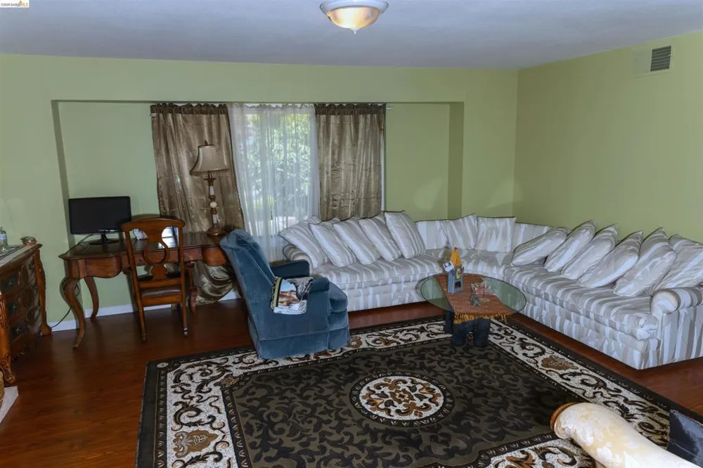 767 Marlesta Rd Pinole, CA 94564