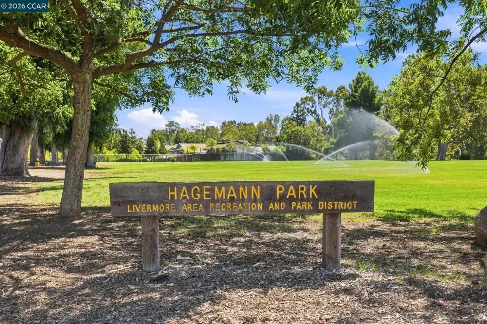 214 Turnstone Dr Livermore, CA 94551