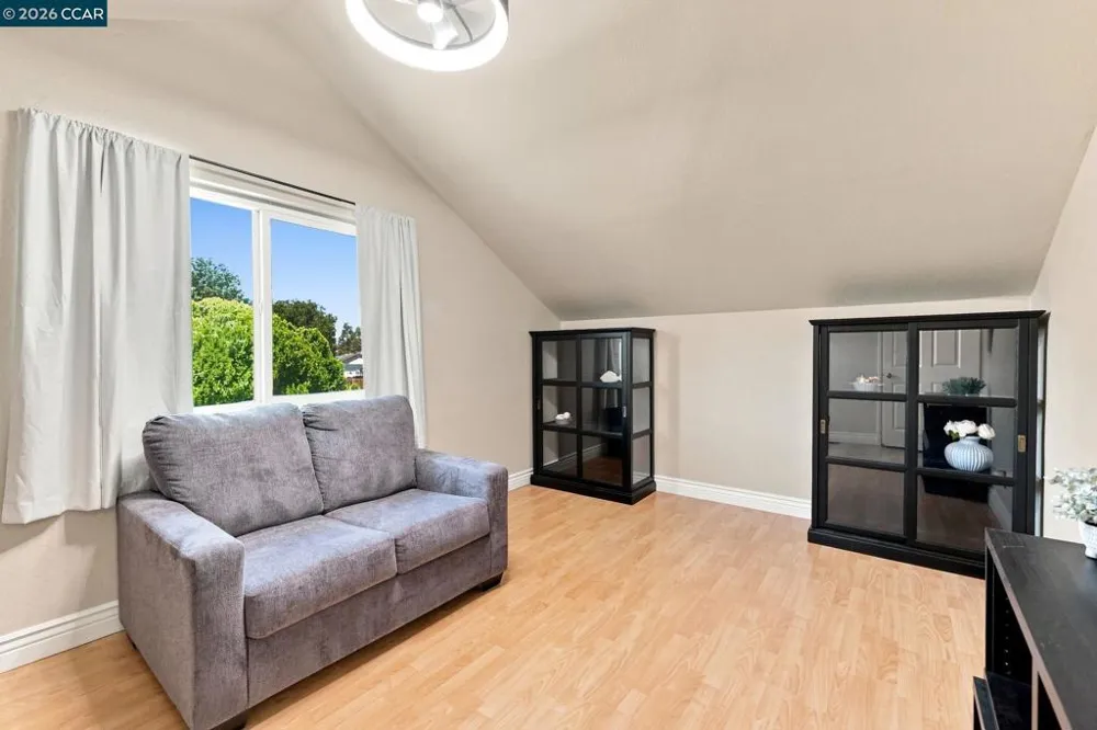 214 Turnstone Dr Livermore, CA 94551