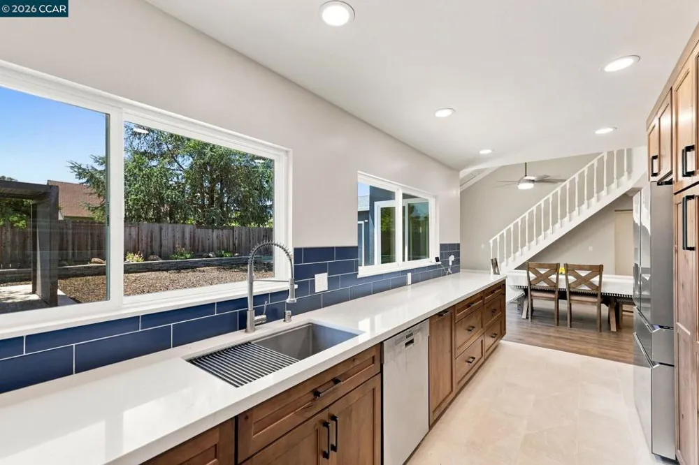 214 Turnstone Dr Livermore, CA 94551