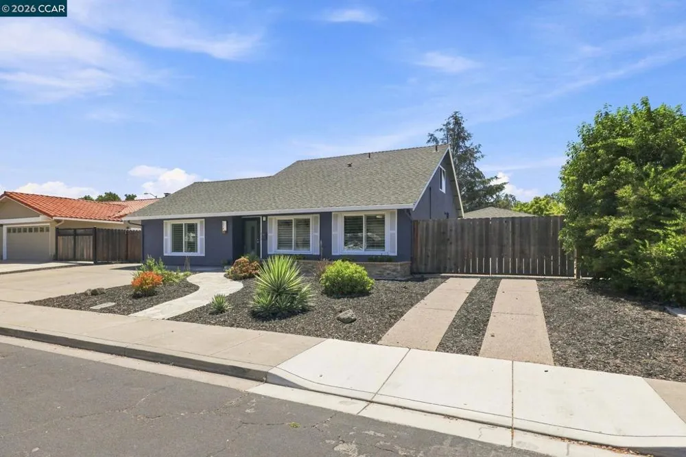 214 Turnstone Dr Livermore, CA 94551