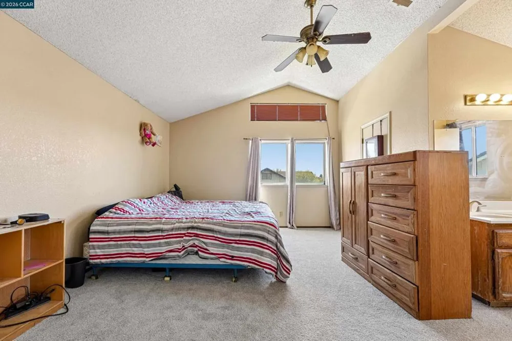 1007 Valley Oak Way Fairfield, CA 94533