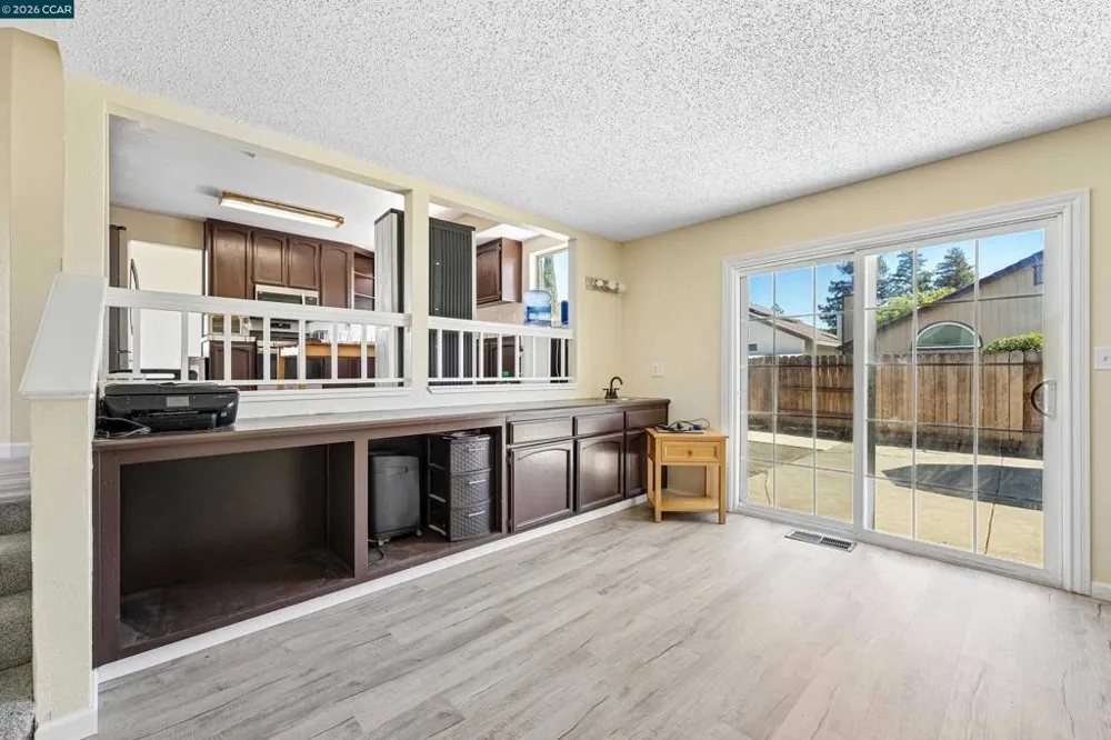 1007 Valley Oak Way Fairfield, CA 94533