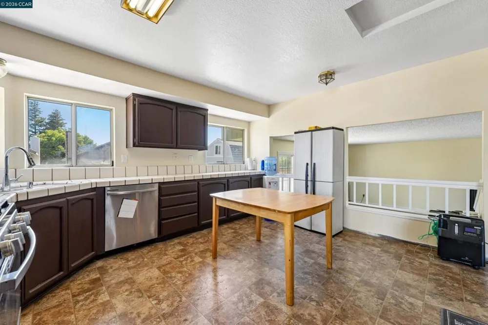 1007 Valley Oak Way Fairfield, CA 94533