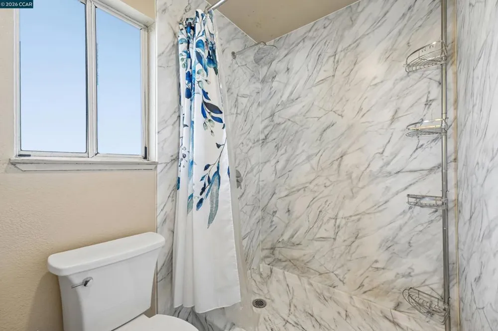 1007 Valley Oak Way Fairfield, CA 94533