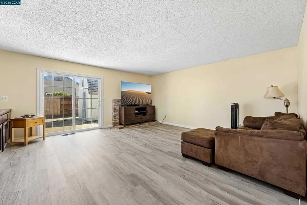 1007 Valley Oak Way Fairfield, CA 94533