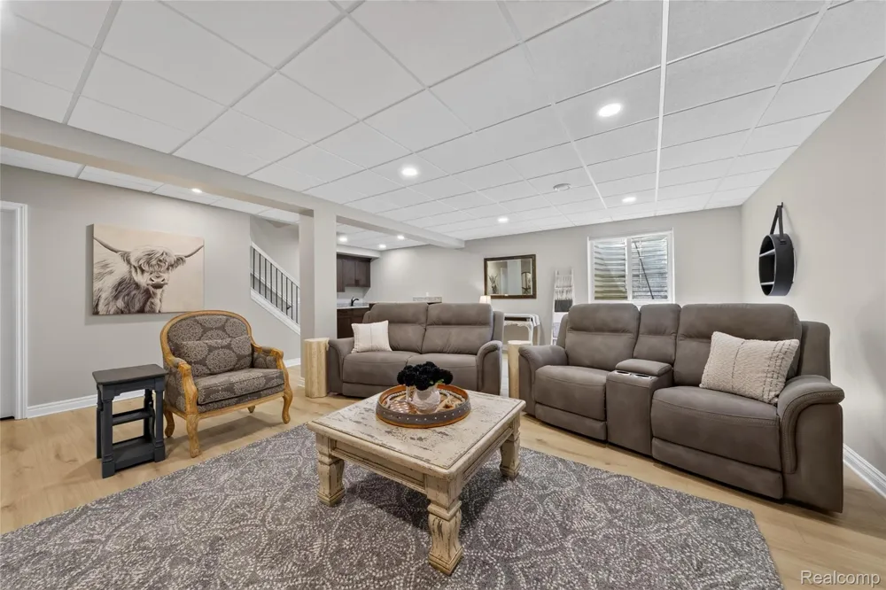 3716 Chatham Pl Brighton Township, MI 48114