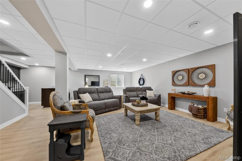 3716 Chatham Pl Brighton Township, MI 48114