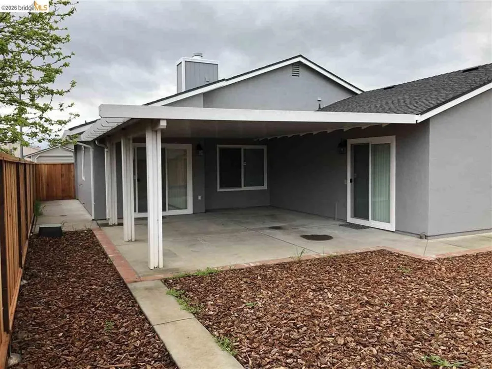 1740 Gateway Dr Oakley, CA 94561