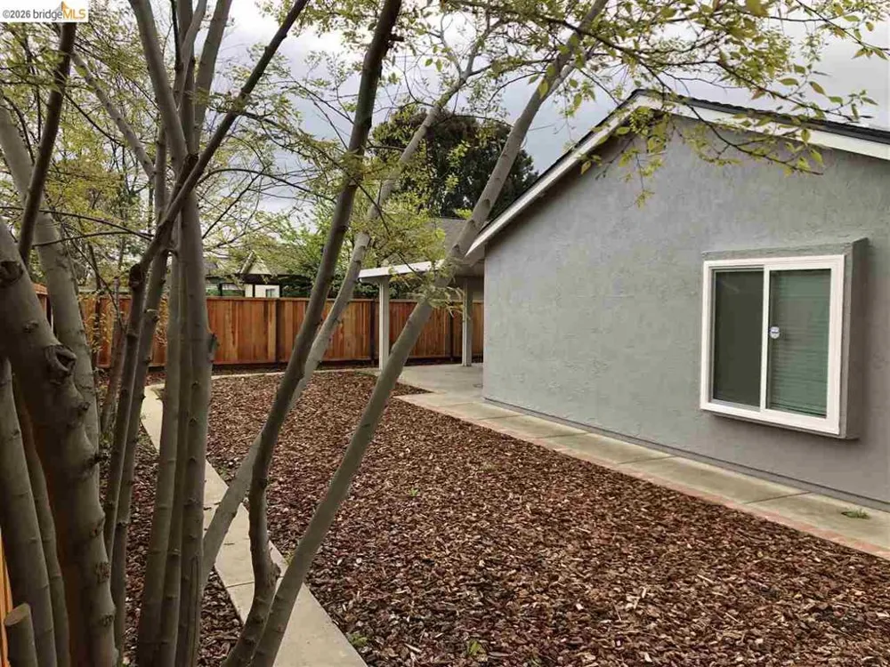 1740 Gateway Dr Oakley, CA 94561