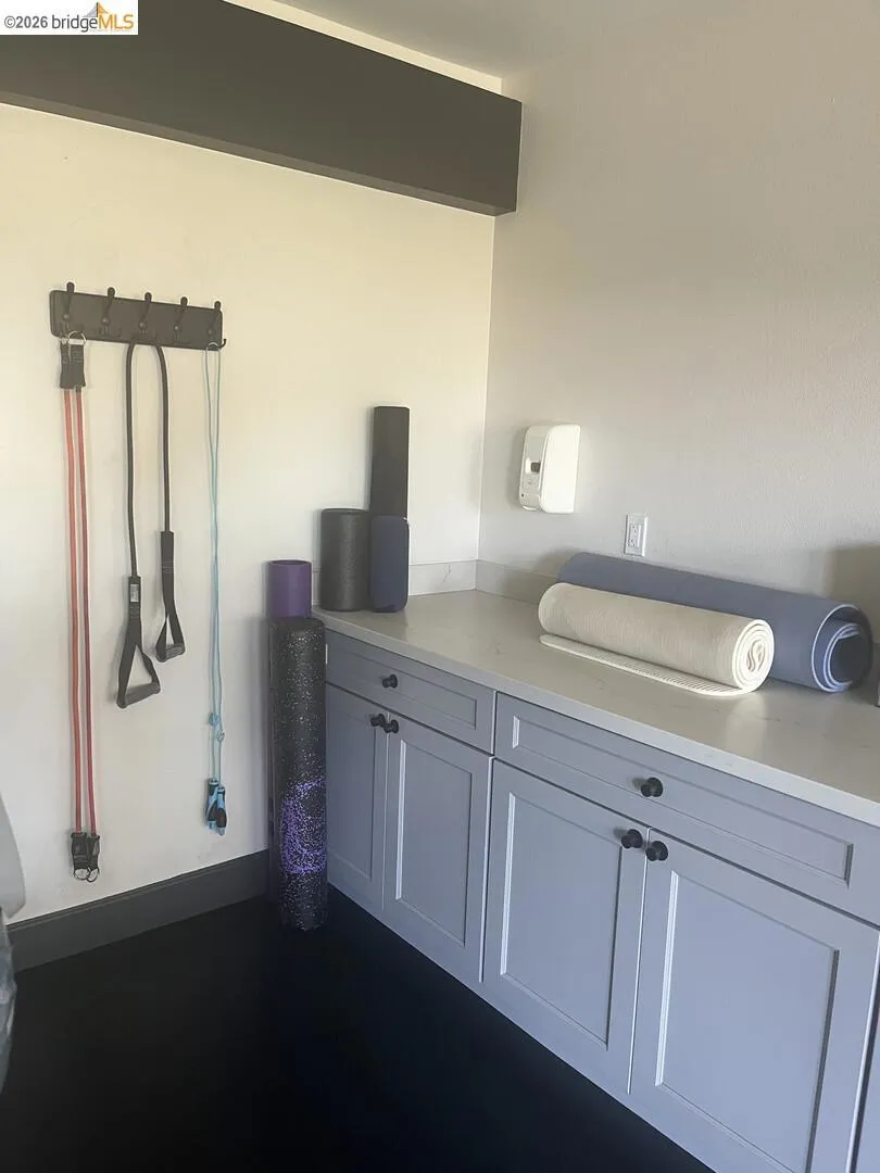 175 Red Rock WAY #APT 209K San Francisco, CA 94131