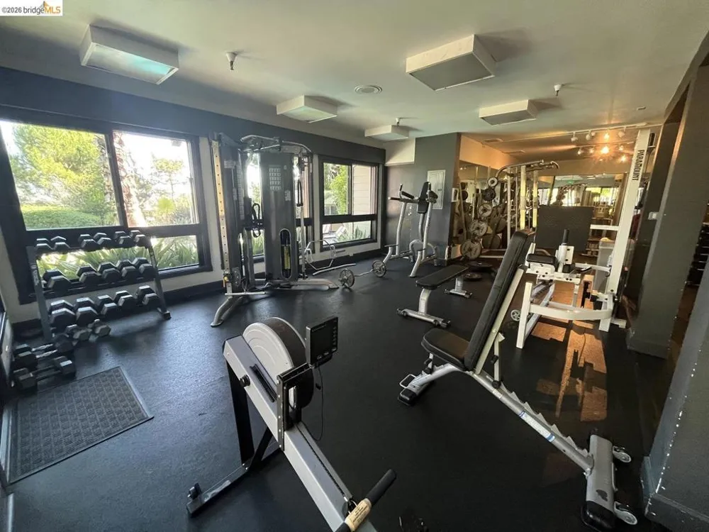 175 Red Rock WAY #APT 209K San Francisco, CA 94131
