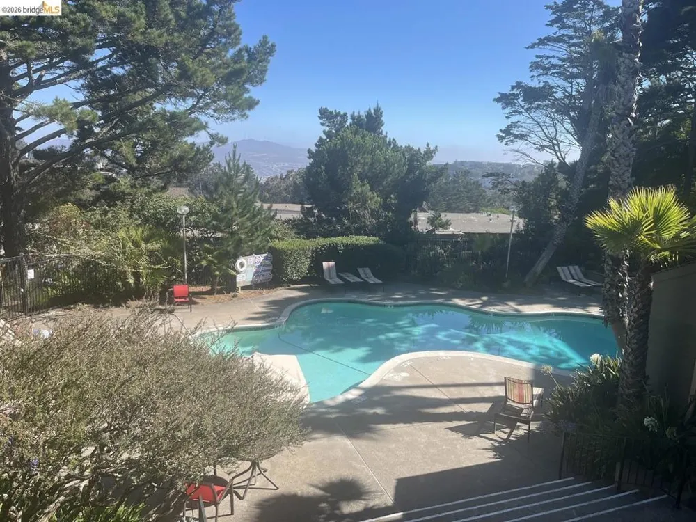 175 Red Rock WAY #APT 209K San Francisco, CA 94131
